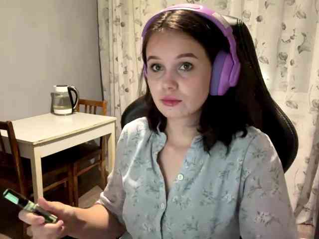 ElaSteinmiller webcam