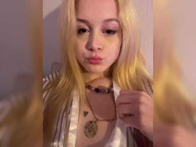 Live трансляция hellokitty23 - slutnetki.online