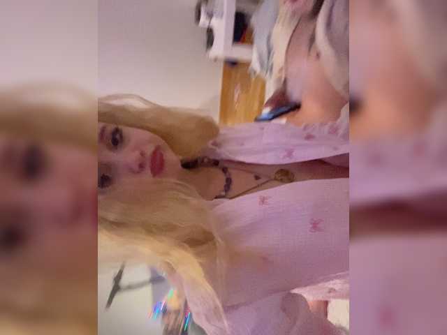 hellokitty23