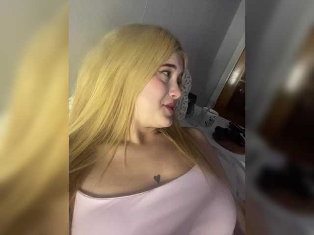 hellokitty23