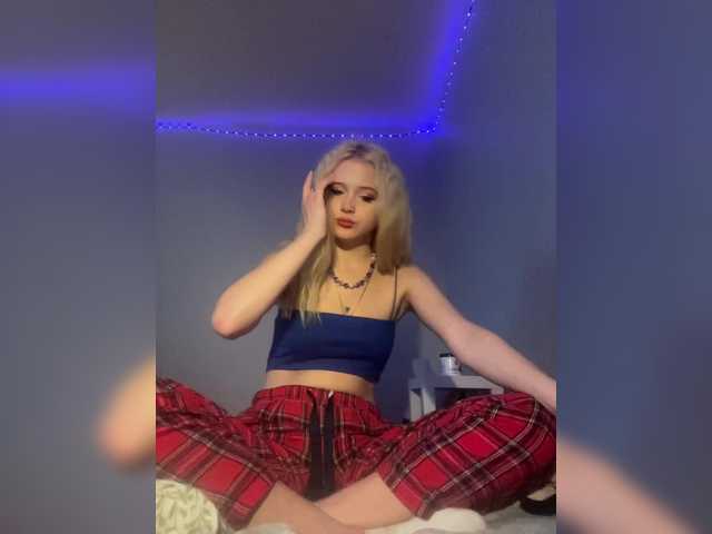 Live трансляция hellokitty23 - slutnetki.online