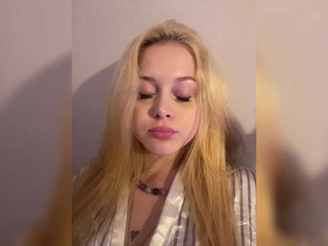 Live трансляция hellokitty23 - slutnetki.online