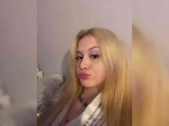 hellokitty23 Sex Cam Show