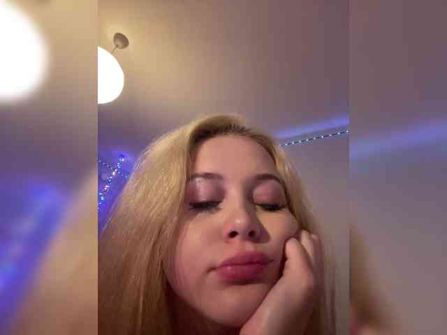 hellokitty23 Sex Cam Show