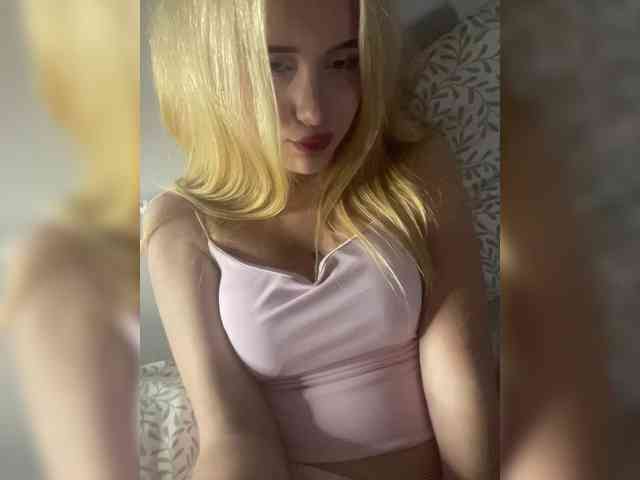 hellokitty23 webcam