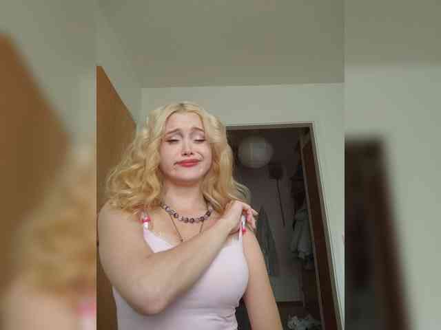 hellokitty23 webcam