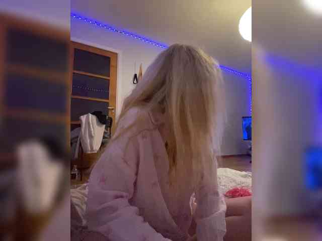 hellokitty23 Sex Cam Show