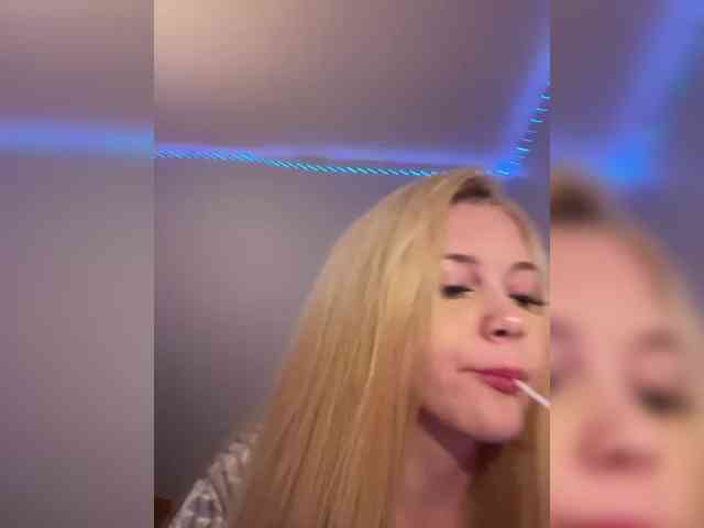 hellokitty23 Sex Cam Show