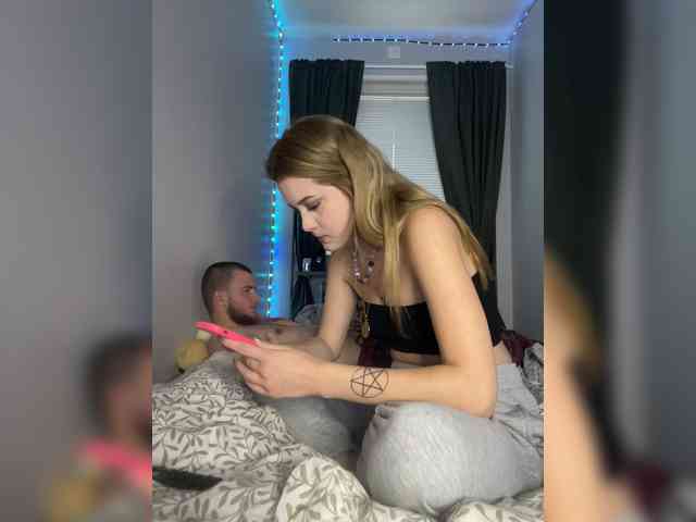 hellokitty23 webcam
