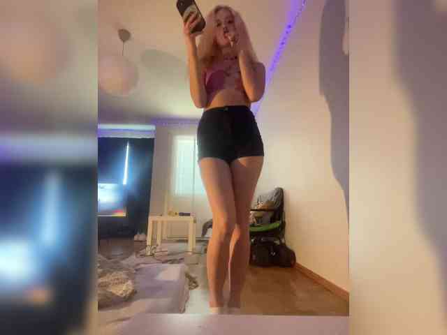 hellokitty23 Sex Cam Show