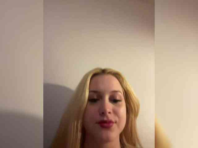 hellokitty23 webcam