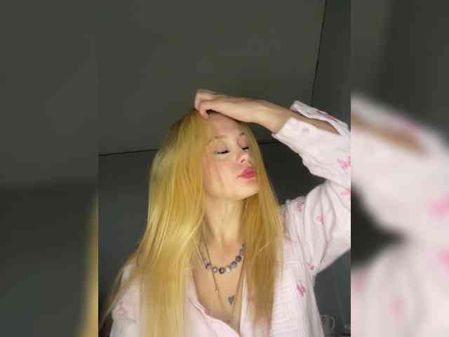 hellokitty23 Sex Cam Show