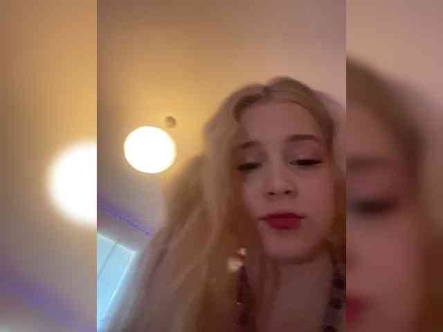 hellokitty23 webcam
