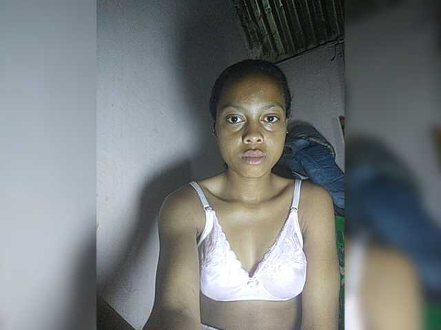 Ericad live cam on BongaCams