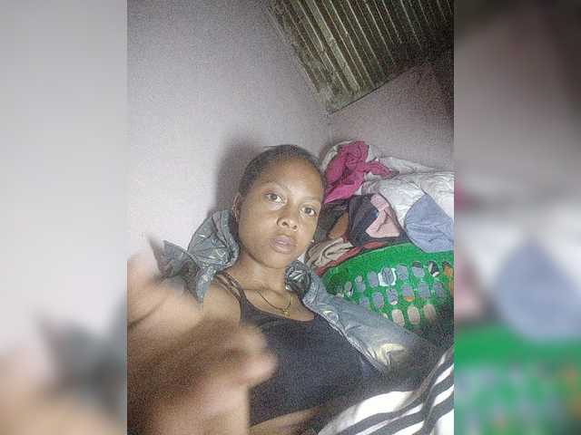 Ericad live cam on BongaCams