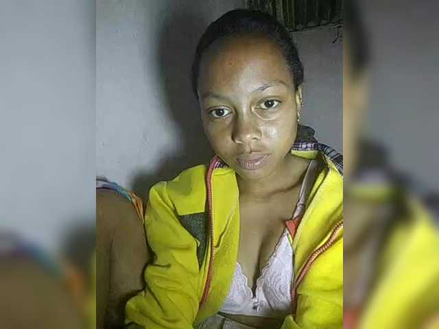 Ericad live cam on BongaCams