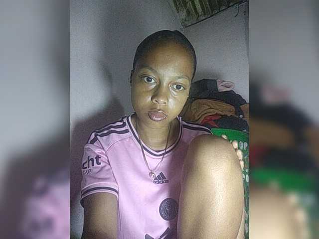Ericad live cam on BongaCams