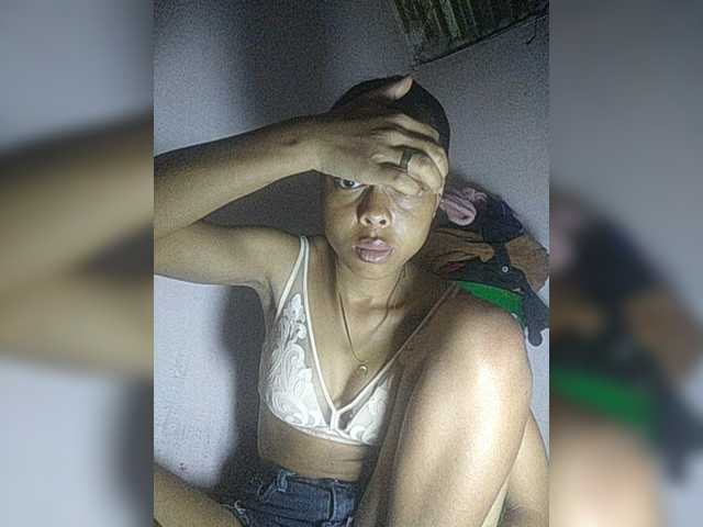 Ericad live cam on BongaCams