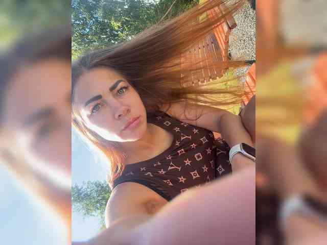 AlisaVStraneChudes2 webcam