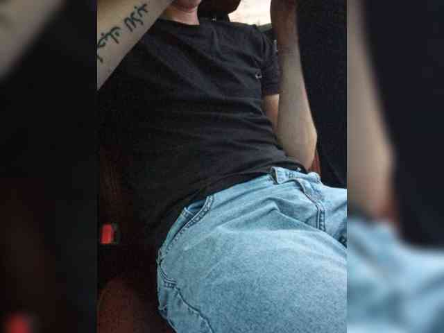 Baton94 Live Webcam on BongaCams