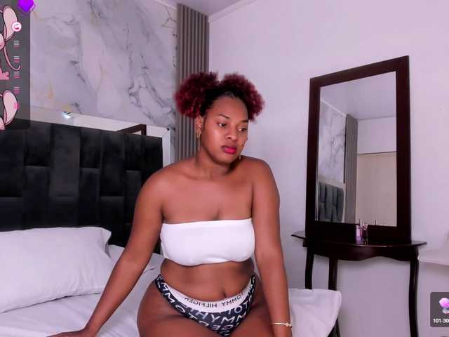 Scarlet-Estelle