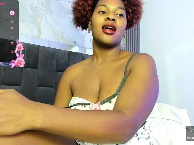 Scarlet-Estelle
