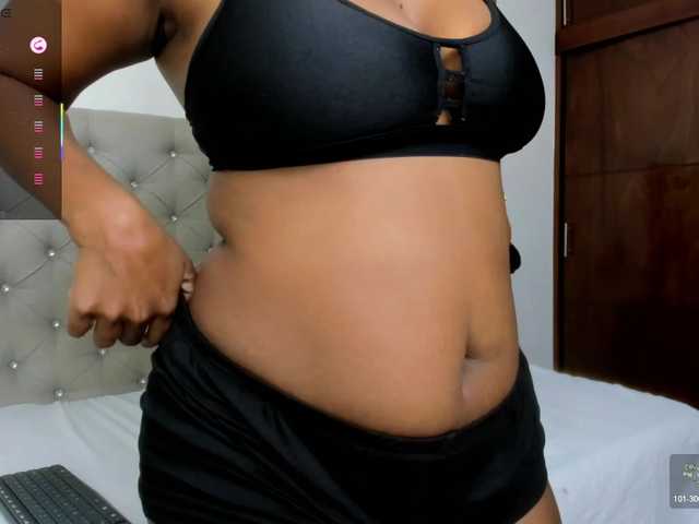 Scarlet-Estelle live cam on BongaCams