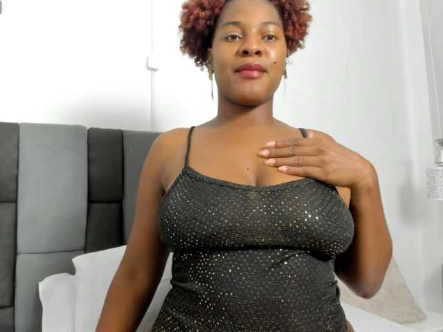 Scarlet-Estelle