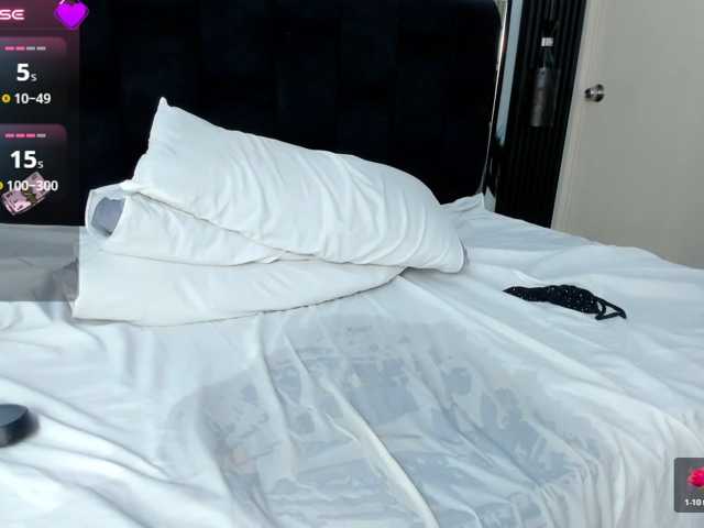 Scarlet-Estelle live cam on BongaCams