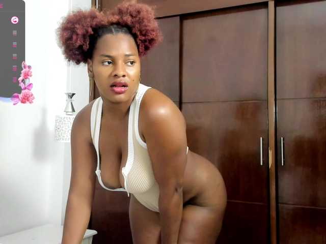 Scarlet-Estelle