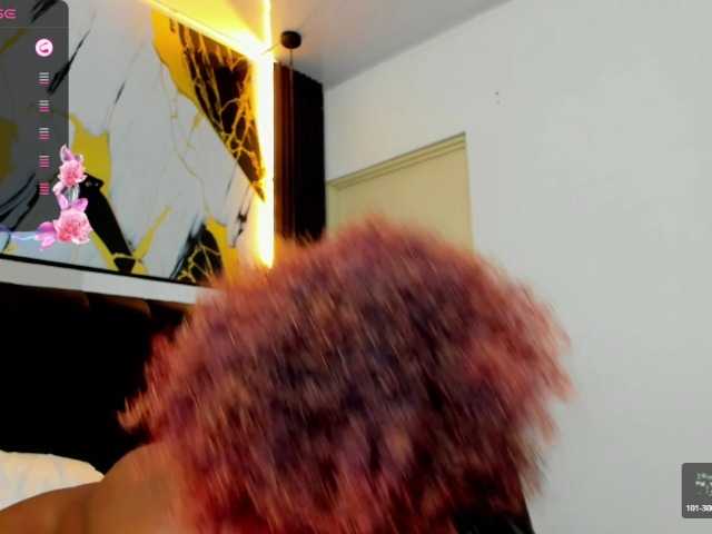 Scarlet-Estelle