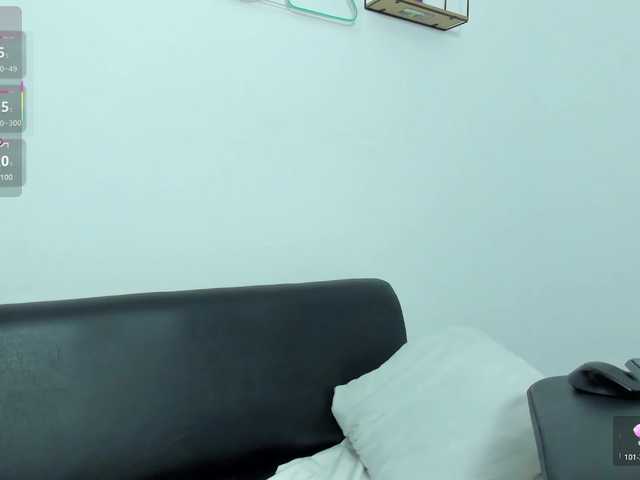 Scarlet-Estelle live cam on BongaCams