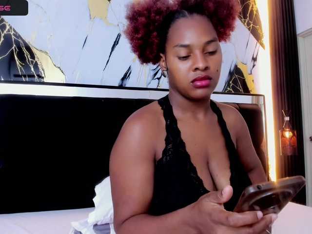 Scarlet-Estelle live cam preview