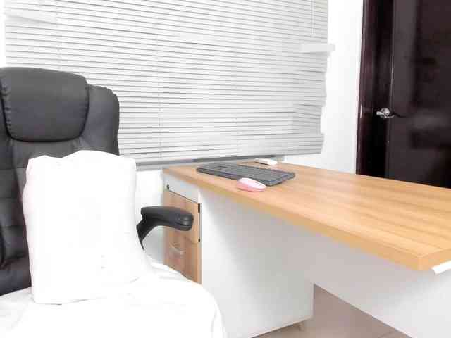 Scarlet-Estelle webcam