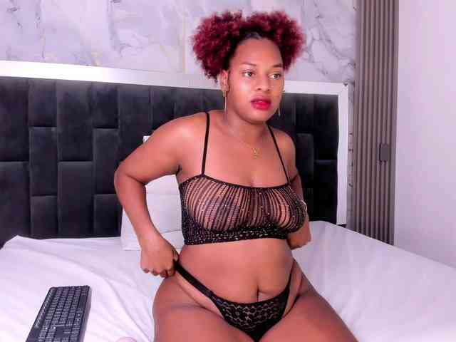 Scarlet-Estelle Scarlet-Estelle