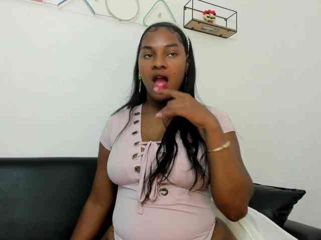 Scarlet-Estelle webcam