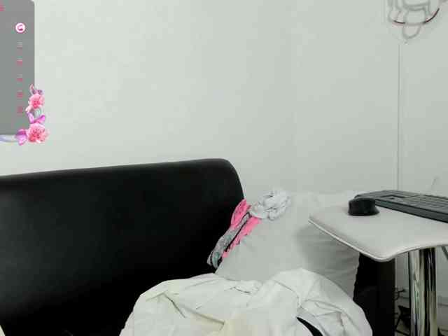 Scarlet-Estelle webcam