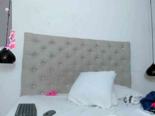 Scarlet-Estelle webcam