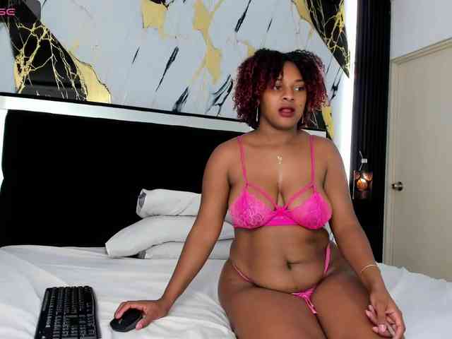 Scarlet-Estelle webcam