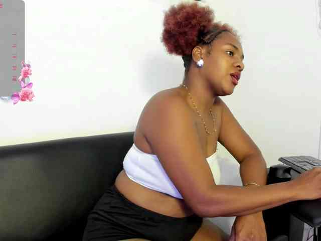 Scarlet-Estelle webcam