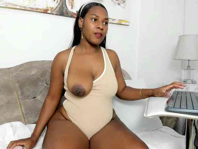 Scarlet-Estelle webcam