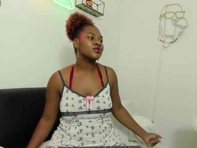 Scarlet-Estelle webcam
