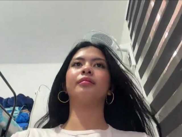 EdrisDimeglio live cam on BongaCams