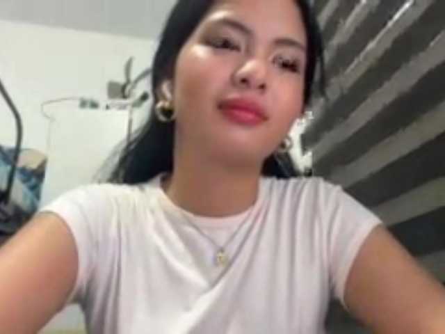 EdrisDimeglio live cam on BongaCams