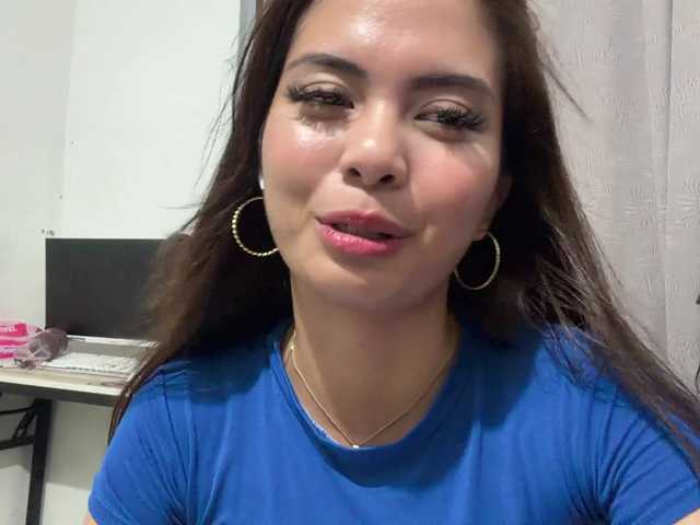 EdrisDimeglio live cam on BongaCams