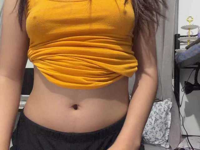 EdrisDimeglio live cam on BongaCams