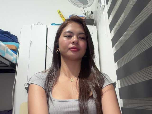 ClaraAllTheWay live webcam show