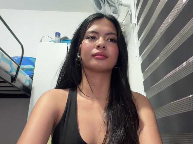 EdrisDimeglio live cam on BongaCams