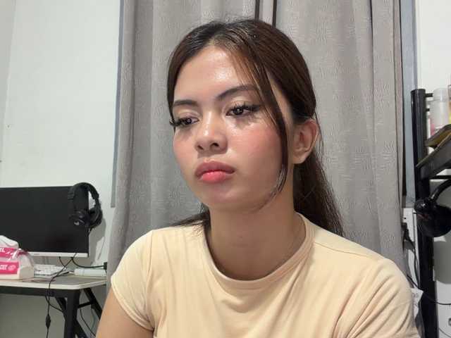 Elliealltheway on Bongacams