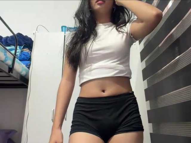 EdrisDimeglio live cam on BongaCams
